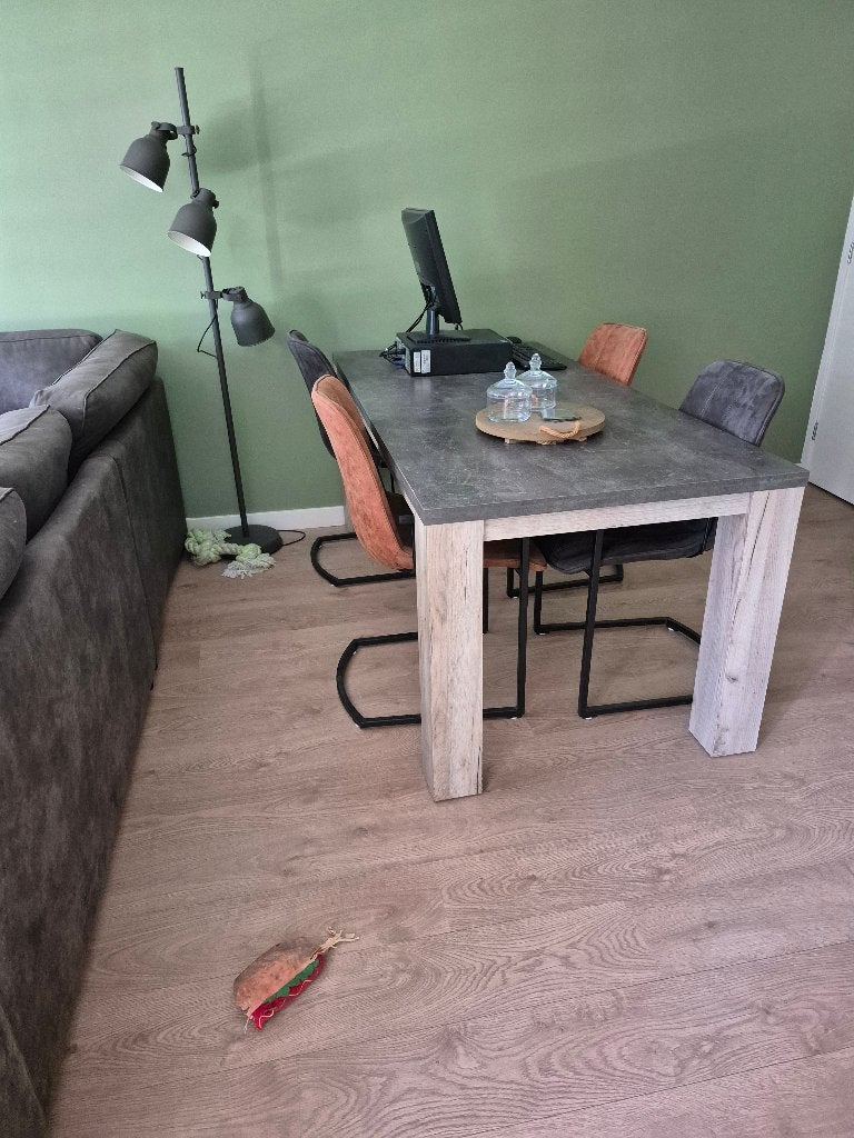 Moderne eettafel en salontafel robuuste uitstraling, Huis en Inrichting, 50 tot 100 cm, Zo goed als nieuw, Modern industrieel