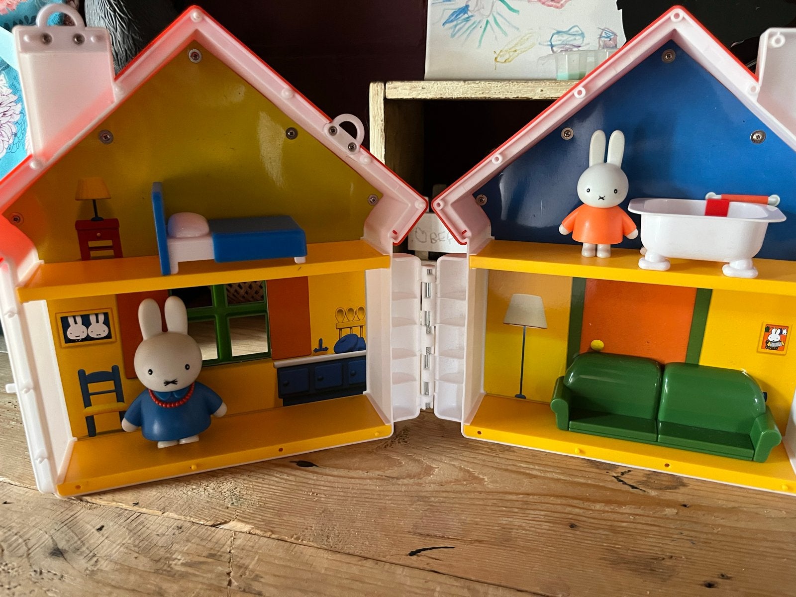 Nijntje Poppenhuis, Ophalen, Gebruikt, Poppenhuis