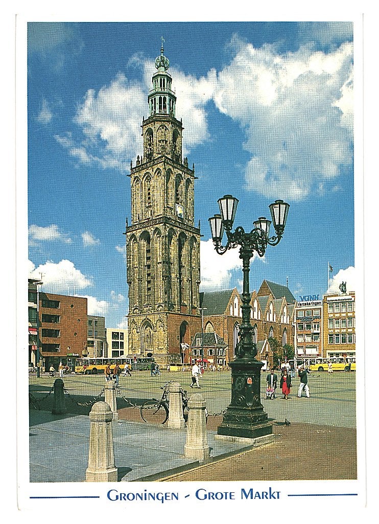 38236	Groningen	80+ Martinitoren	Postzegel afgeweekt, Ophalen of Verzenden, 1980 tot heden, Gelopen, Groningen