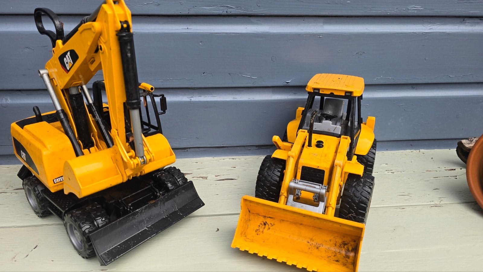 Caterpillar en JCB speelgoed graafmachines, Ophalen of Verzenden, Gebruikt