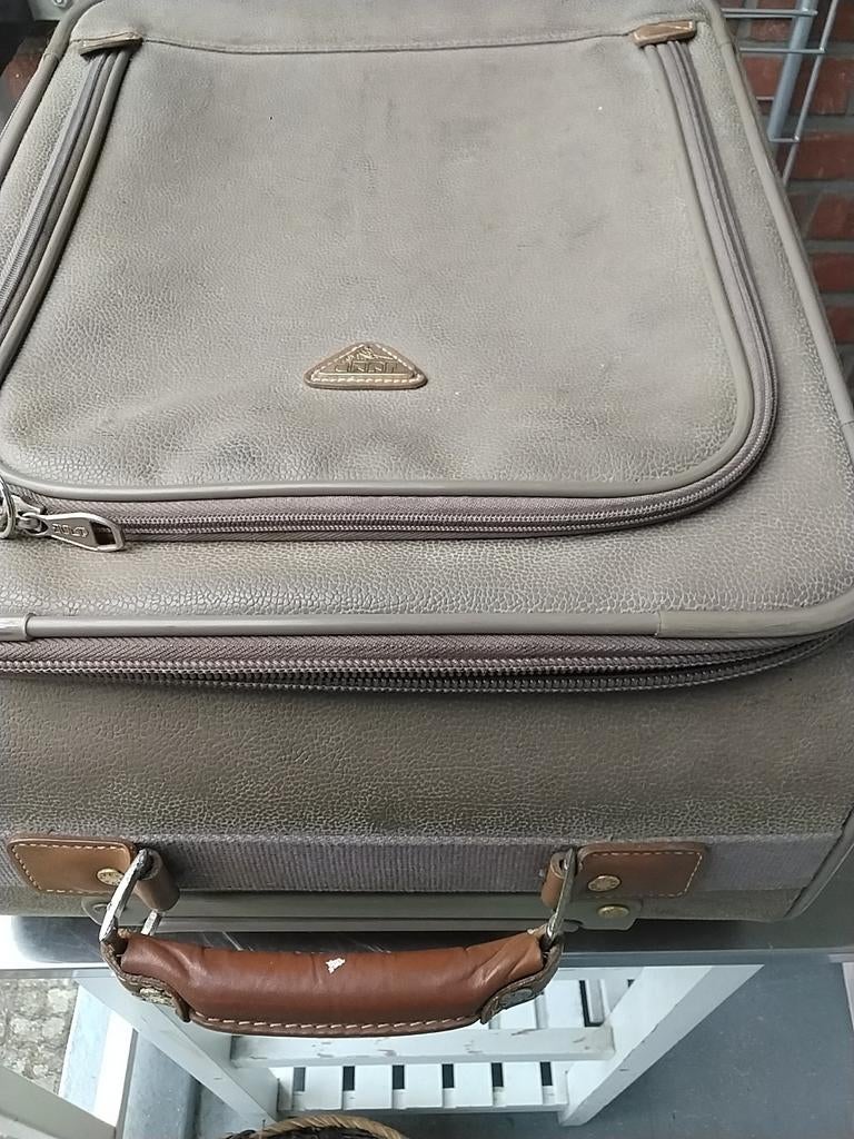 Koffer handbage leer Jump, Sieraden, Tassen en Uiterlijk, Koffers, Wieltjes, Ophalen of Verzenden, Zo goed als nieuw, Minder dan 35 cm