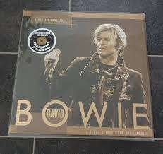 David Bowie -A flare glides over Minneapolis 3lp gold lim ed, Ophalen of Verzenden, 12 inch, Nieuw in verpakking, Poprock