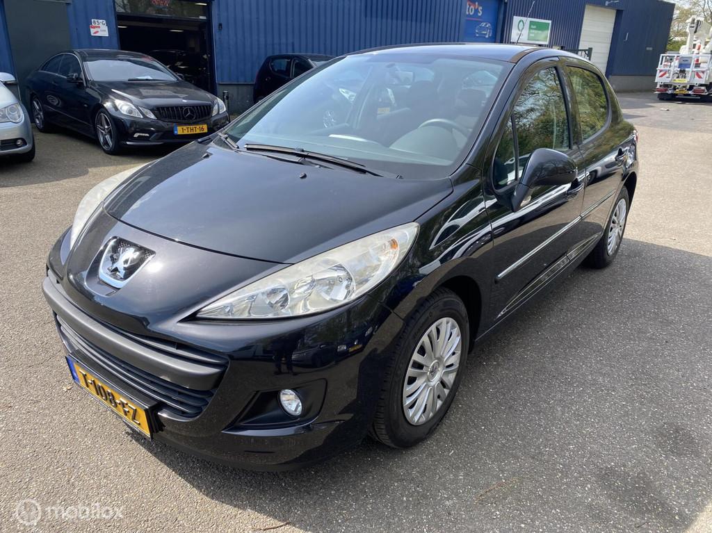 Peugeot 207 1.4 Acces Lite 2014 MET 77.429 KM AIRCO CRUISE 5, Voorwielaandrijving, Euro 5, Stof, 4 cilinders