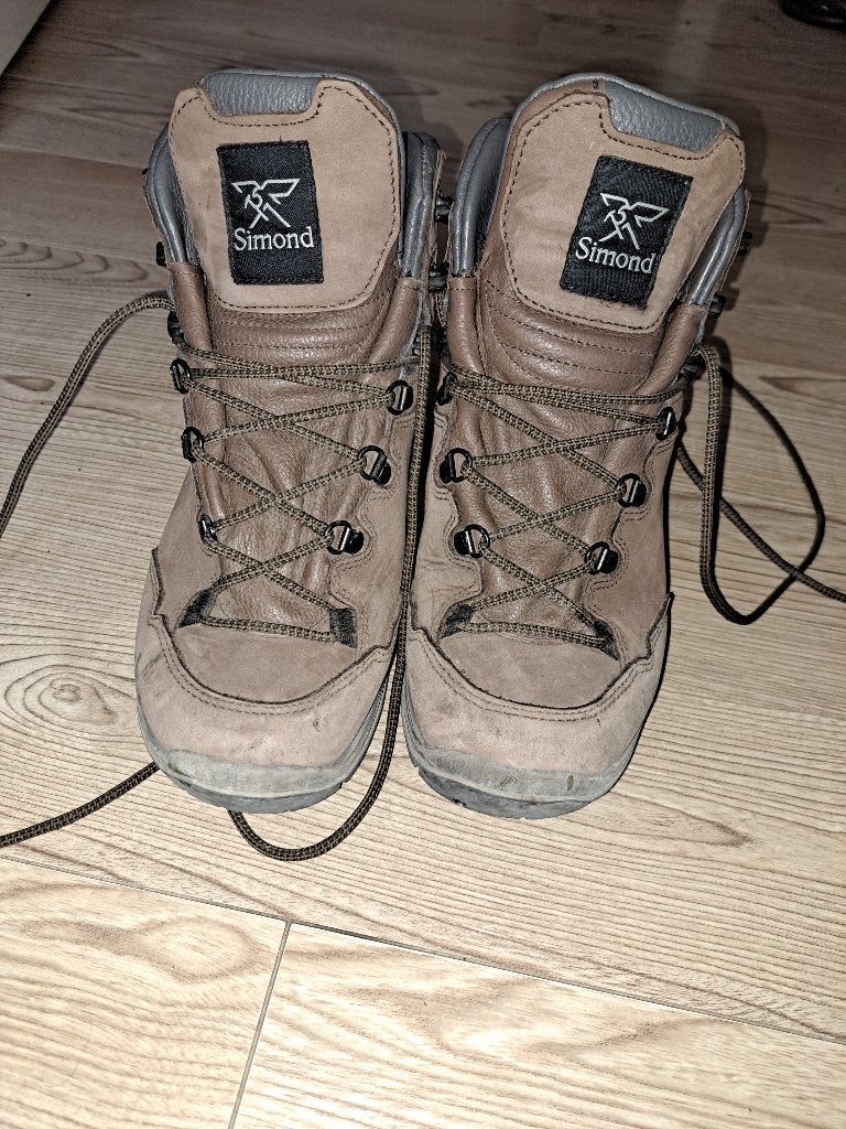 Heren bergschoen maat 40, merk Simond, vibram zolen, Ophalen, Gebruikt, Schoenen