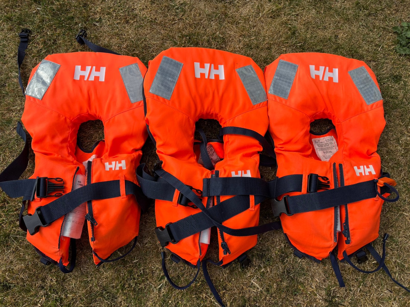 Reddingsvest Helly Hansen 10-25 kg, Ophalen, Zo goed als nieuw, Kind, Reddingsvest of Zwemvest