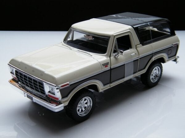 Nieuw modelauto Ford Bronco Hard Top – Motormax 1:24, Nieuw, Ophalen of Verzenden, Motormax, Motormax