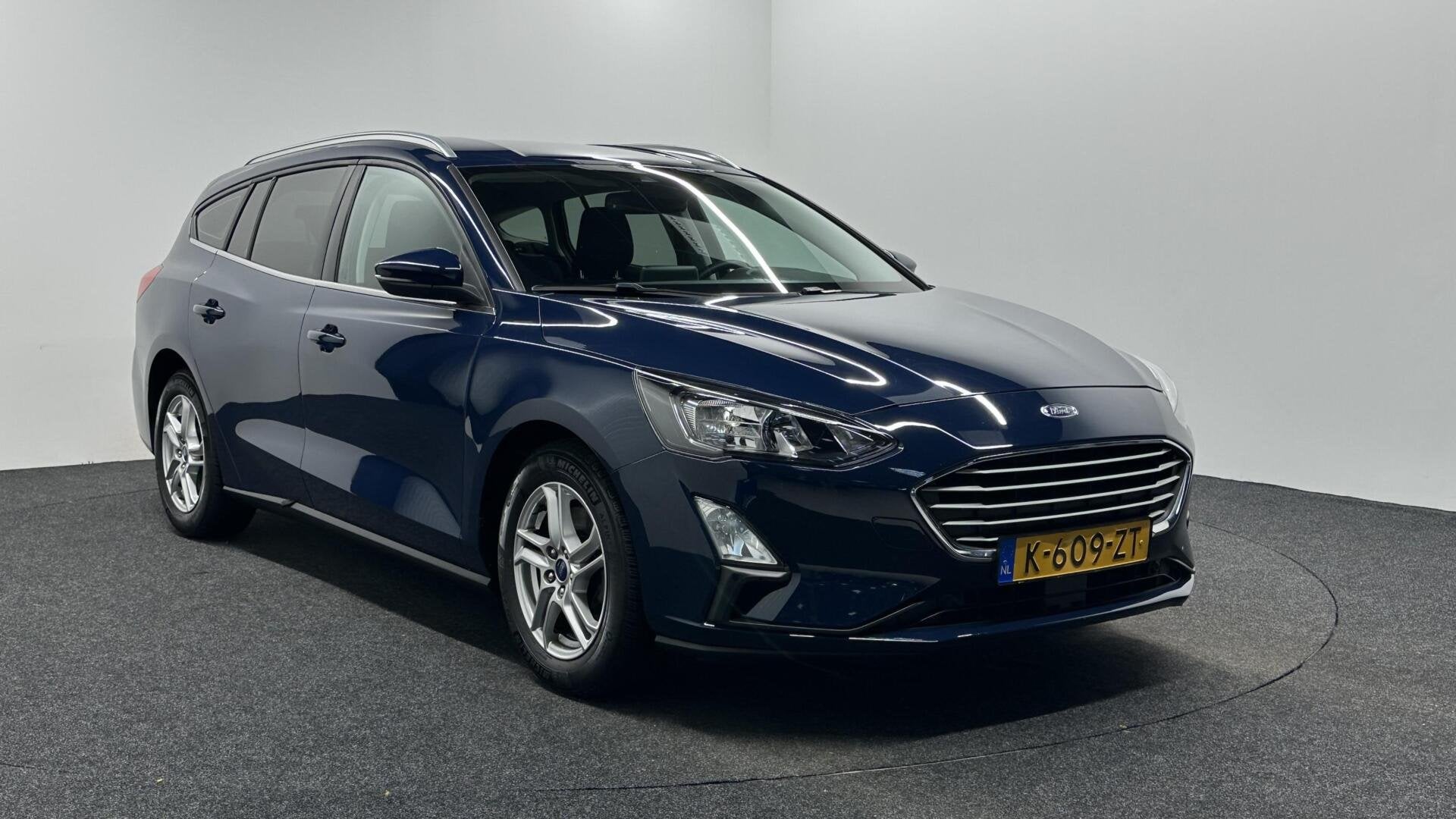 Ford Focus Wagon 1.0 EcoBoost Trend Edition Business CARPLAY, Auto's, Gebruikt, Met garantie (alle), Origineel Nederlands, 19 km/l