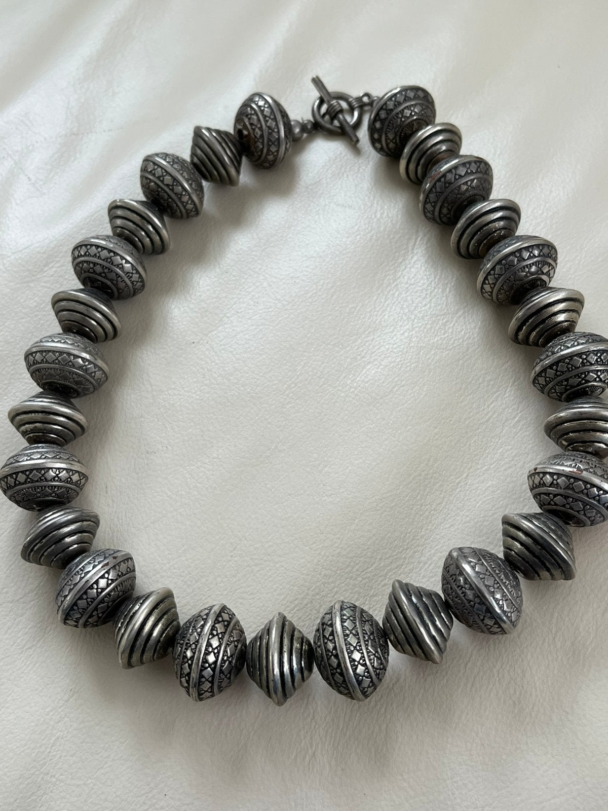 Halsketting collier verzilverde grote kralen Navajo, Sieraden, Tassen en Uiterlijk, Ophalen of Verzenden, Zo goed als nieuw, Zilver