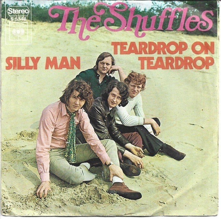 The Shuffles - Teardrop on Teardrop / Silly Man  (Nederpop), Gebruikt, Verzenden, 7 inch, Pop