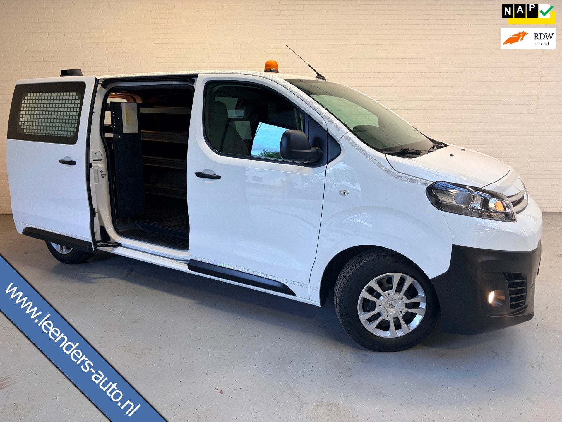 Citroen Jumpy Servicewagen 1.6 BlueHDI 95pk euro6 L2H1 V230, Voorwielaandrijving, Dealer onderhouden, Gebruikt, Leder en Stof