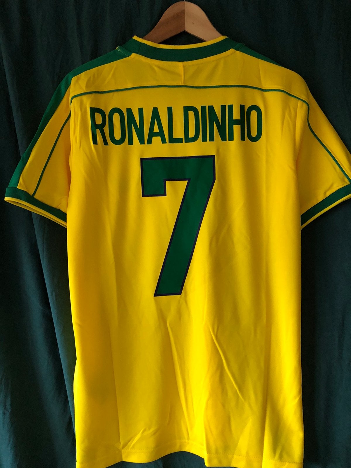 Ronaldinho Brazilie retro voetbalshirt maat M, Ophalen of Verzenden, Buitenlandse clubs, Shirt