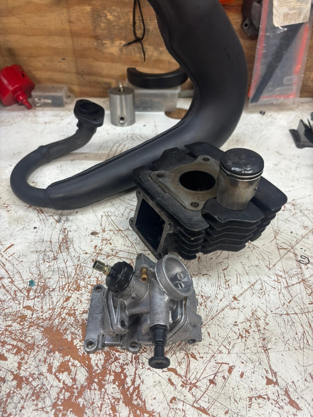 HM honda mt5 cilinderset carburateur spruitstuk uitlaat, Ophalen of Verzenden, Zo goed als nieuw, Cilinder