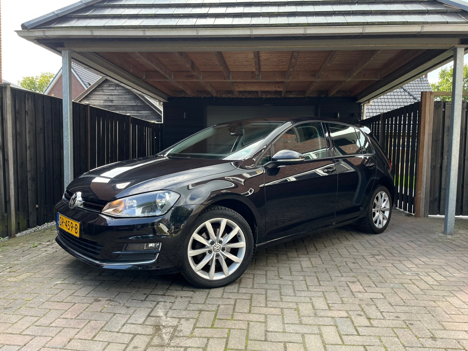 Volkswagen Golf 1.4 TSI trekhaak,nieuwe distributie, 125 pk, 4 cilinders, Zwart, Origineel Nederlands