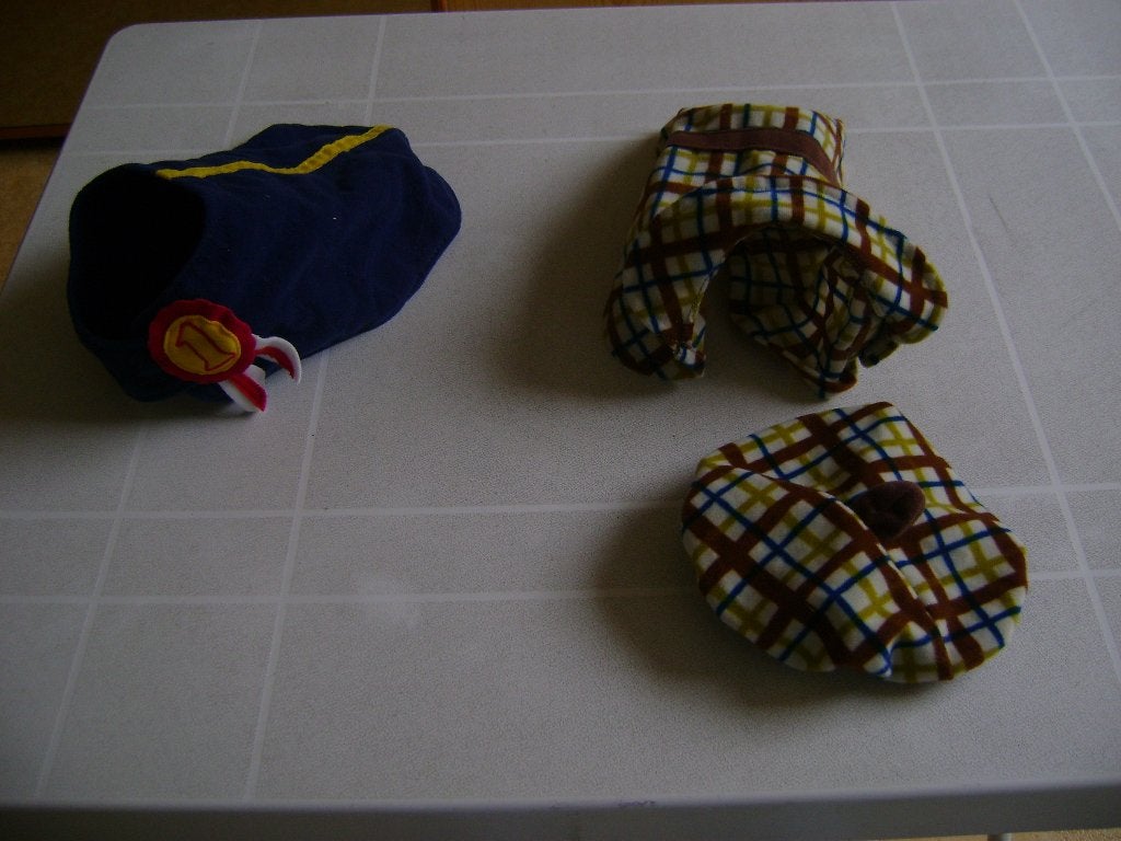 2honden jasjes blauw met nr 123lx18 br bruin met pet 20lx18b, Dieren en Toebehoren, Ophalen of Verzenden, Zo goed als nieuw, Overige typen