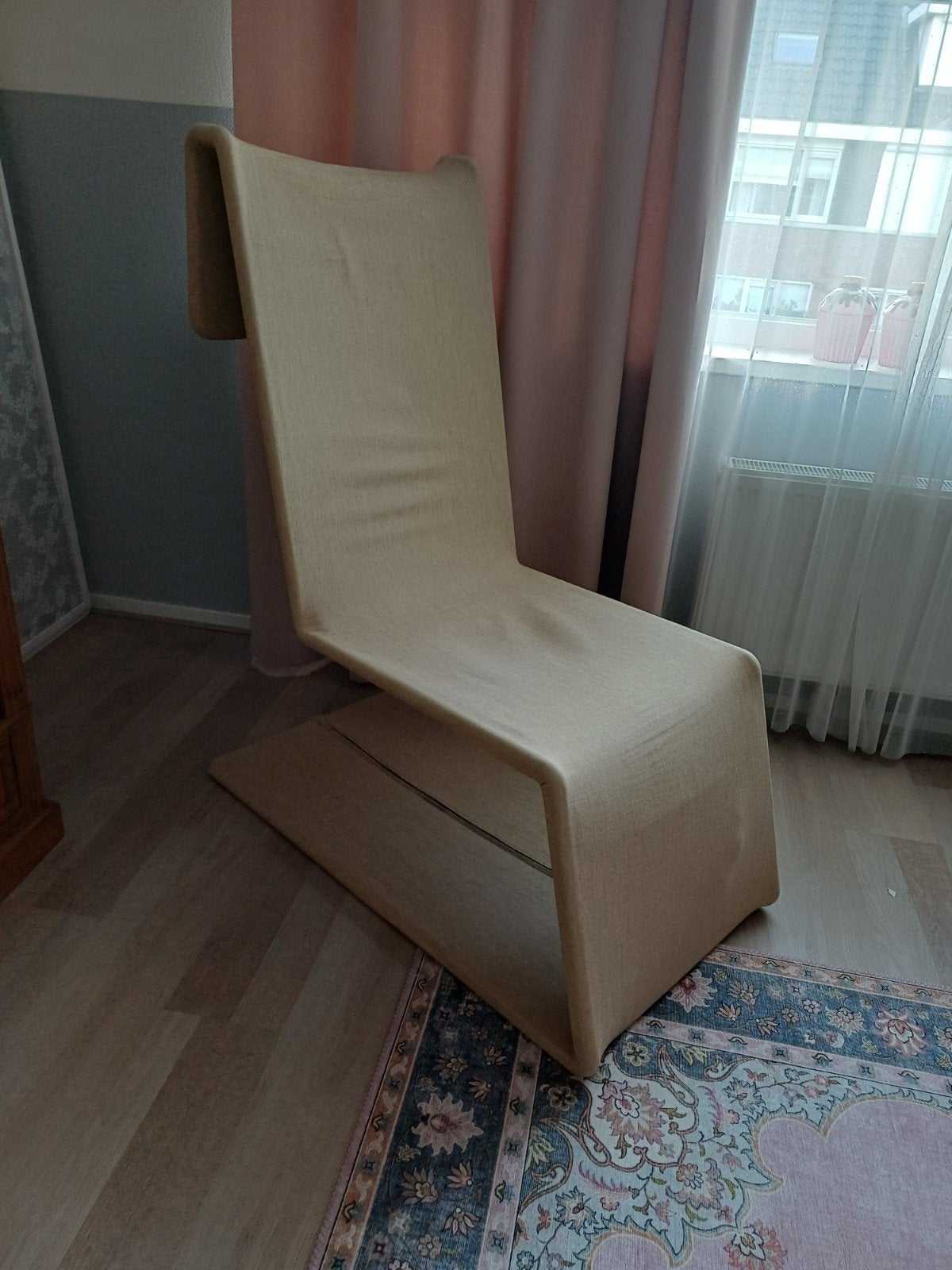 Beige designstoel, fauteuil, handgemaakt, Huis en Inrichting, Ophalen, Gebruikt