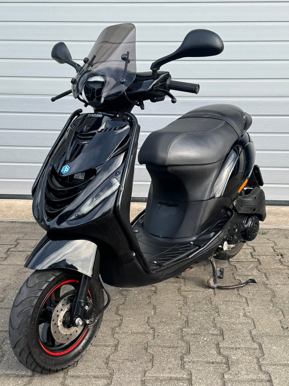 Piaggio Zip 4T 2019, Fietsen en Brommers, Ophalen, Zo goed als nieuw