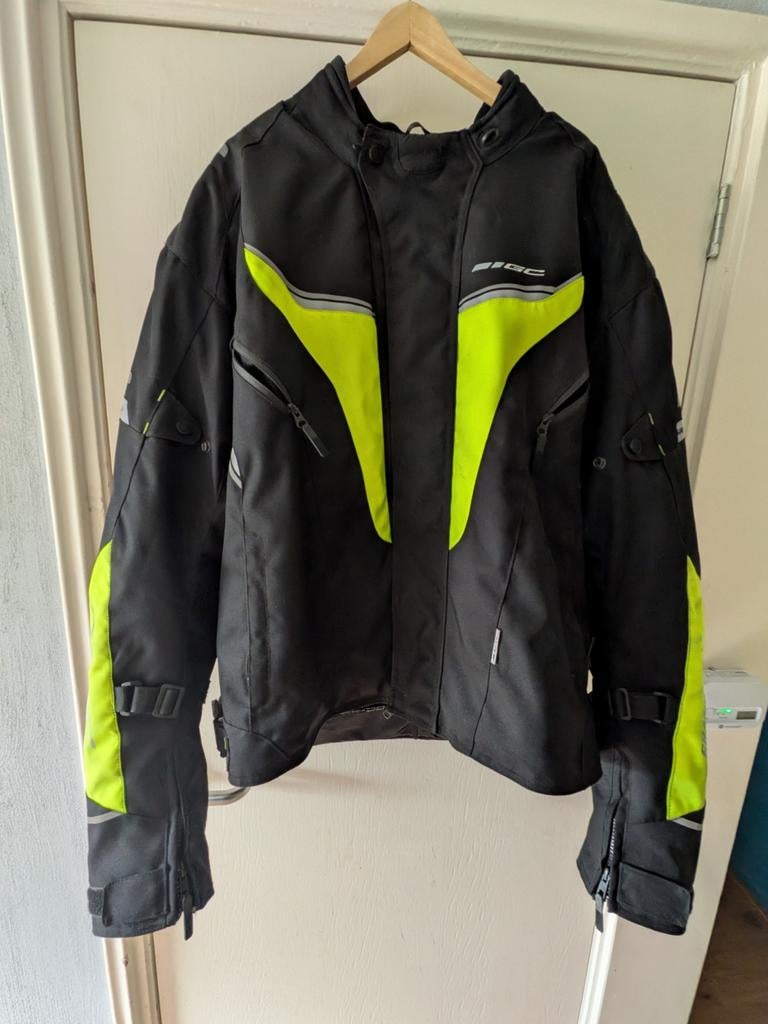 Jas voor op de motor met beschermende stukken (valt klein)., Motoren, Ophalen, Tweedehands, Jas | textiel