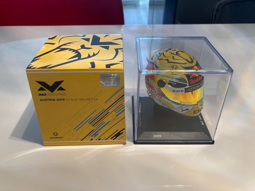 Max Verstappen helm 1/4 austria 2019, Verzamelen, Automerken, Motoren en Formule 1, Ophalen of Verzenden, Nieuw, Formule 1