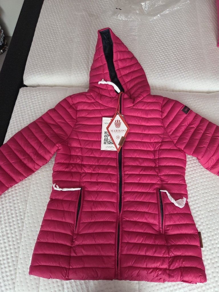 Marikoo tussenjas – Roze – Nieuw – Maat M & L, Kleding | Dames, Ophalen of Verzenden, Nieuw, Roze