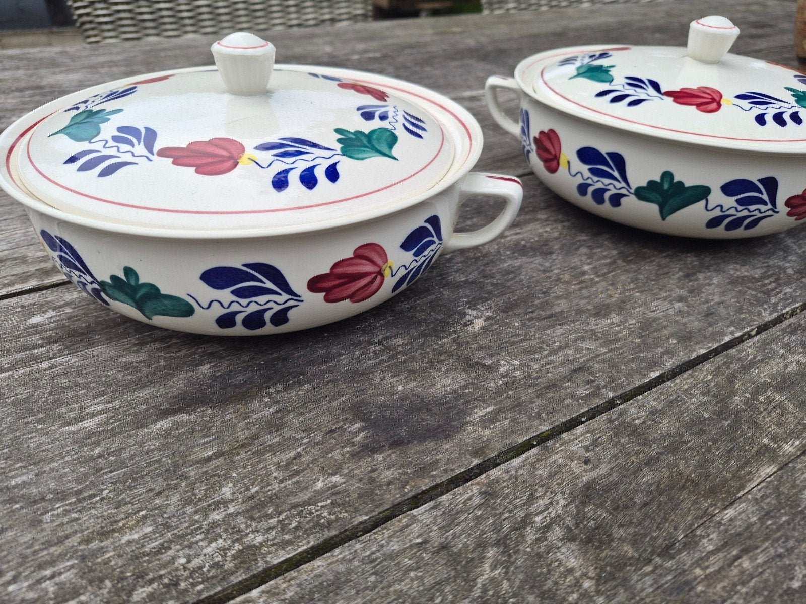 2 mooie vintage boerenbont schalen. Dekschalen., Ophalen of Verzenden