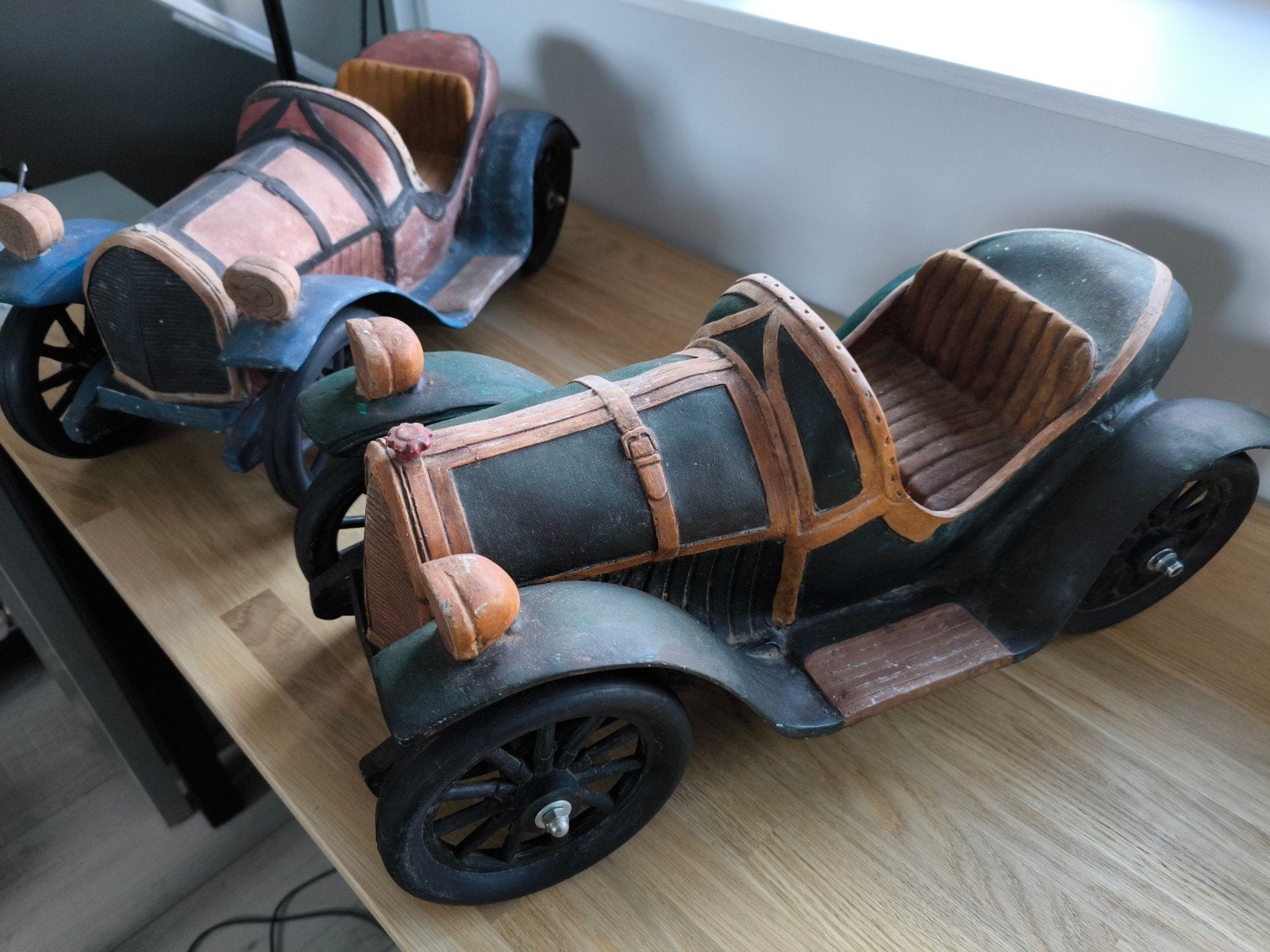 Set van 2 grote vintage oldtimer auto modellen bugatti stijl, Ophalen