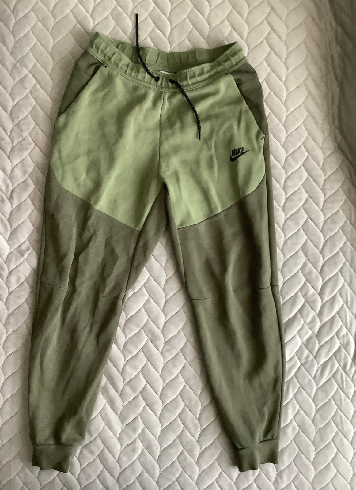 Nike Tech Fleece Joggingbroek - Groen, Verzenden, Zo goed als nieuw, Maat 48/50 (M), Groen
