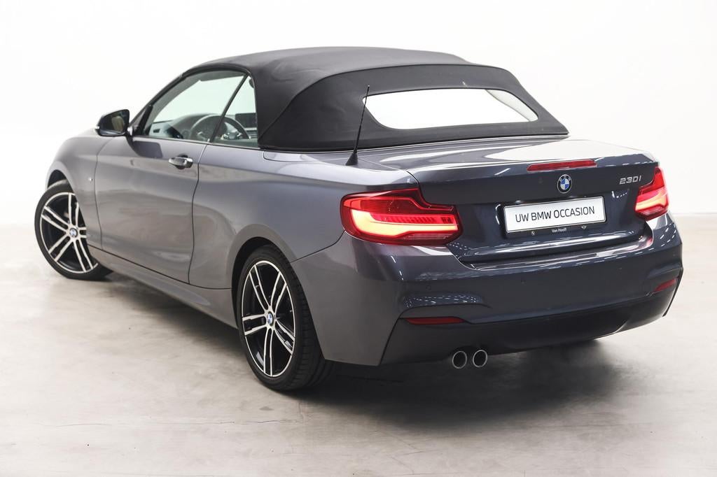 BMW 2 Serie Cabrio 230i High Executive M Sport Automaat / Sp, Auto's, BMW, Achterwielaandrijving, Gebruikt, Euro 6, 4 cilinders