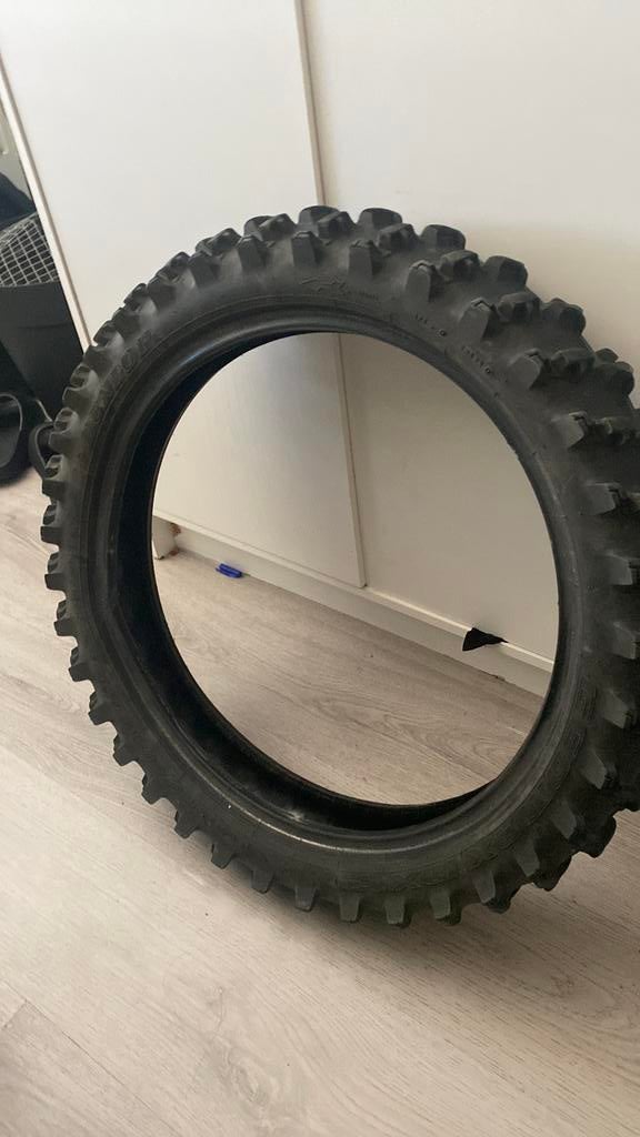 Dunlop ofroad banden, Ophalen