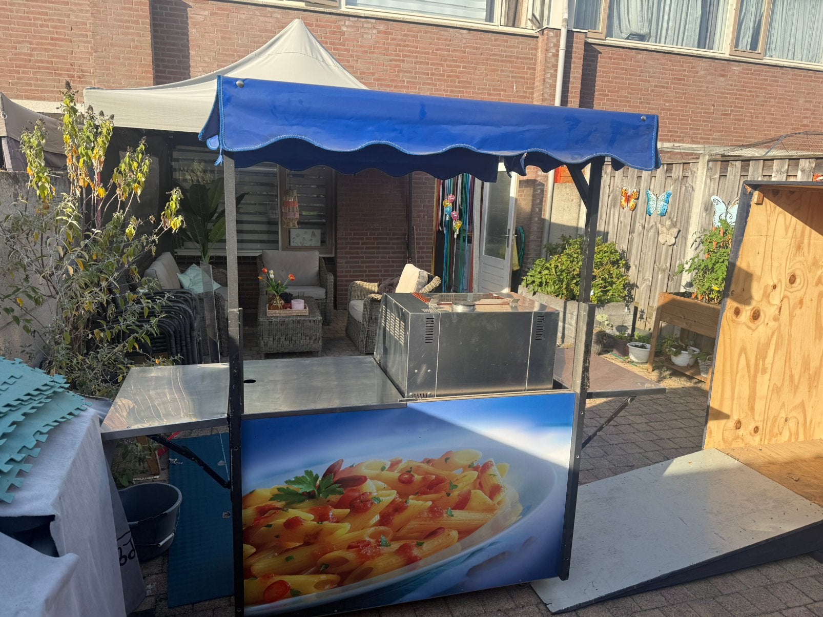 Pastaland Pasta Foodtruck / Verkoopwagen met Koeling, Ophalen