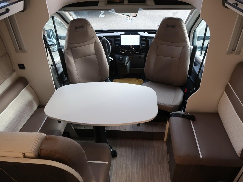 McLouis Carat 473, Automaat, Ford, Diesel, Koelkast