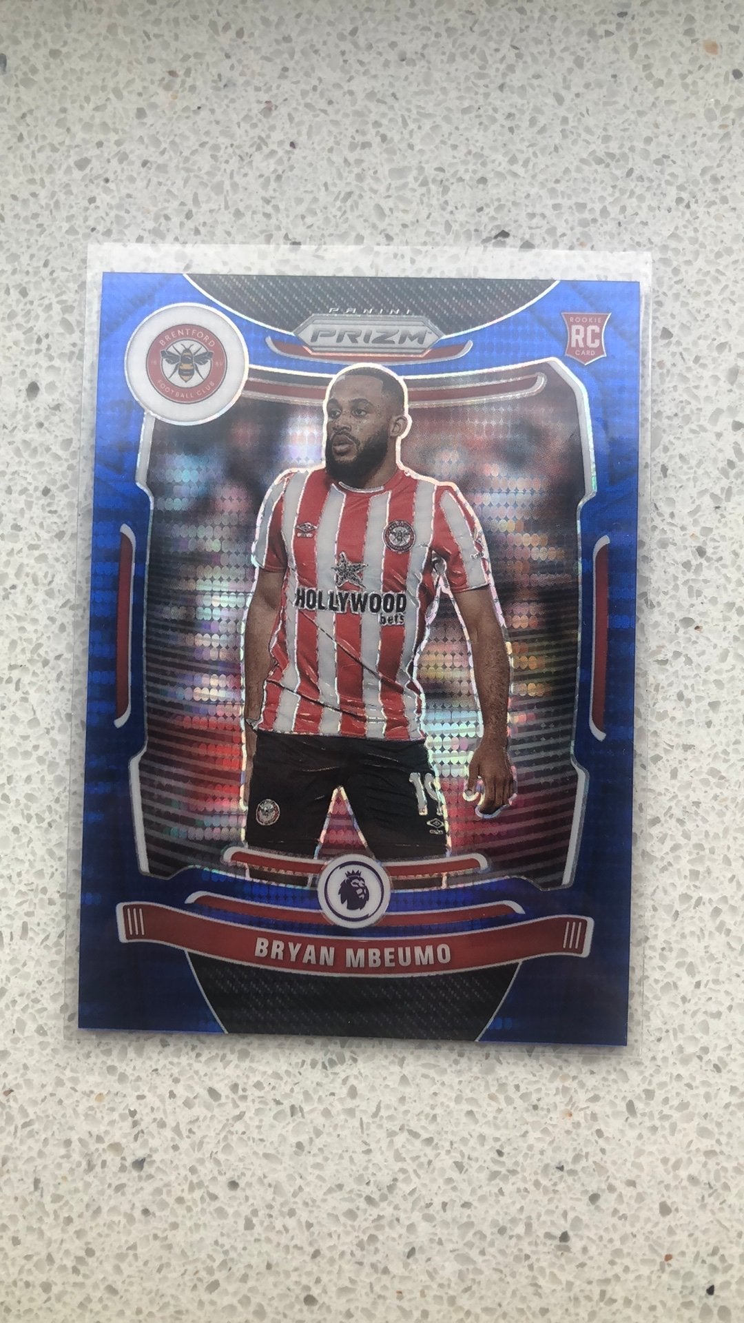 Bryan Mbeumo RC /199 Blue Prizm Panini, Ophalen of Verzenden, Zo goed als nieuw, Plaatje