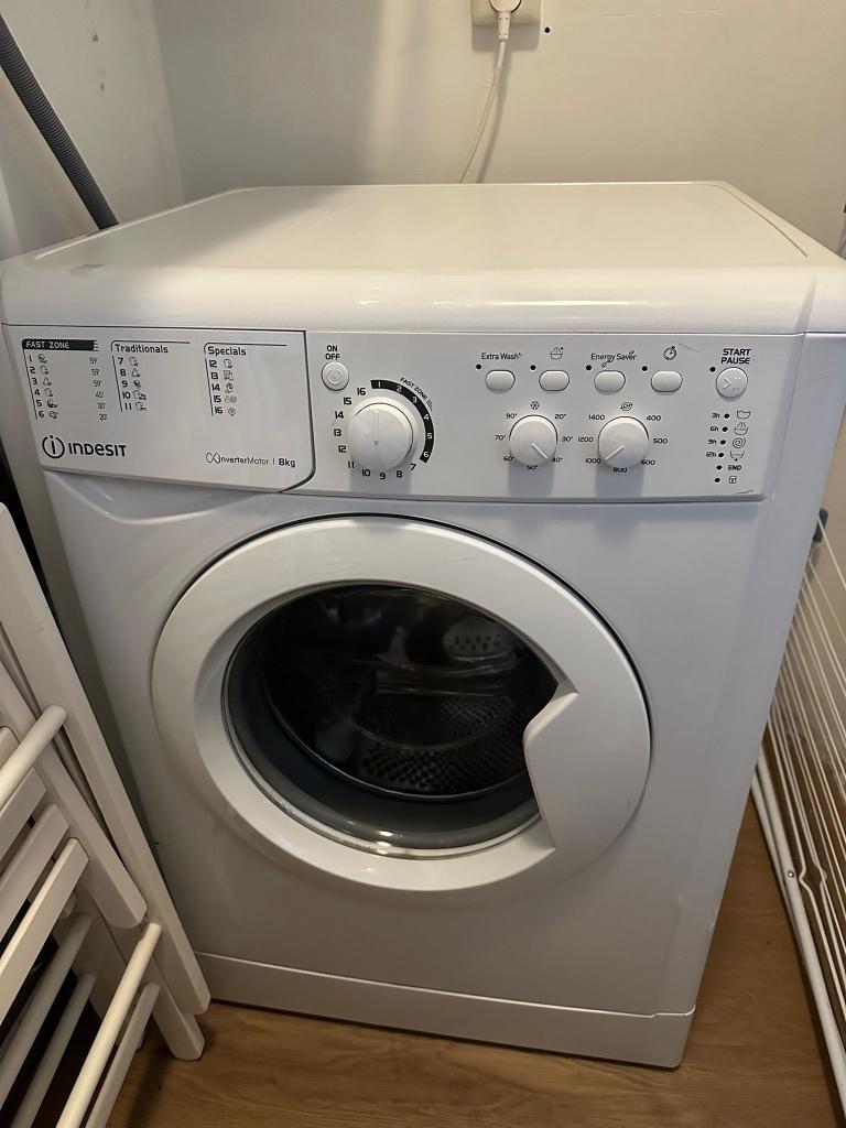 Wasmachine, Witgoed en Apparatuur, Ophalen, 1200 tot 1600 toeren, Gebruikt, 8 tot 10 kg