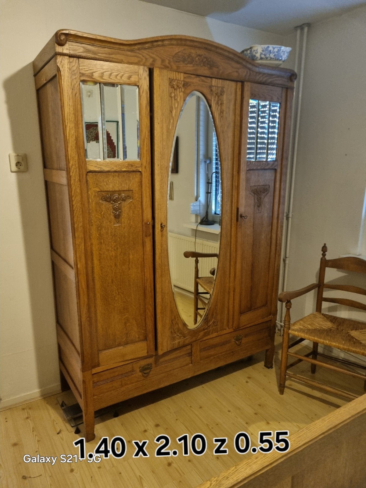Antieke Eiken Slaapkamer Set - Bed, Kledingkast, Commode, Ophalen