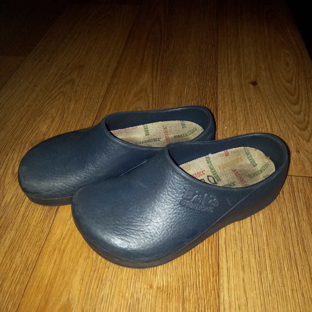Birkenstock klompen maat 30 ( ideaal voor op de camping ), Gebruikt, Jongen of Meisje, Overige typen, Ophalen of Verzenden