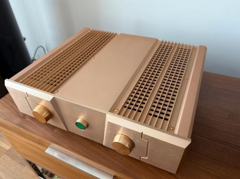 BRZ HiFi FM300A versterker, Ophalen of Verzenden, Zo goed als nieuw, 120 watt of meer, Overige merken