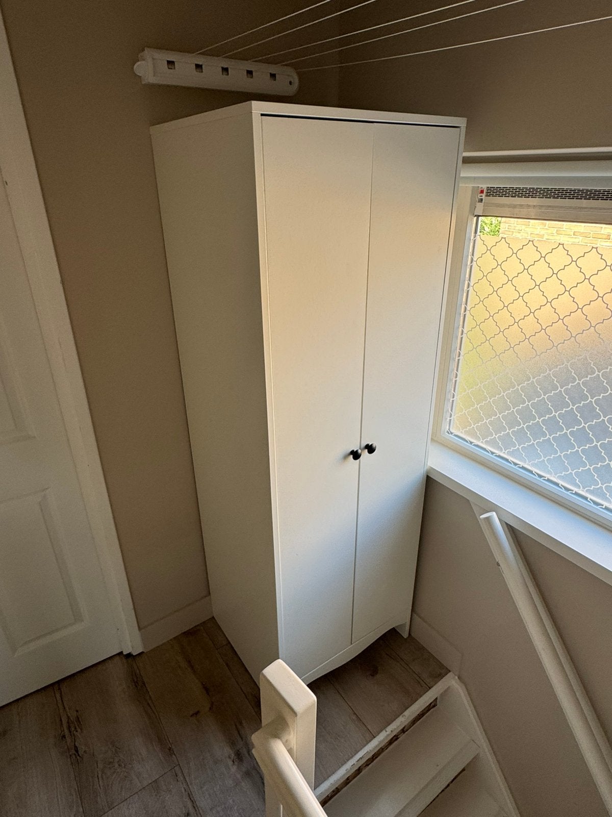Ikea Solgul kledingkast in zeer nette staat. (180H 60B 55D), Ophalen, Met deur(en), Gebruikt, 50 tot 100 cm
