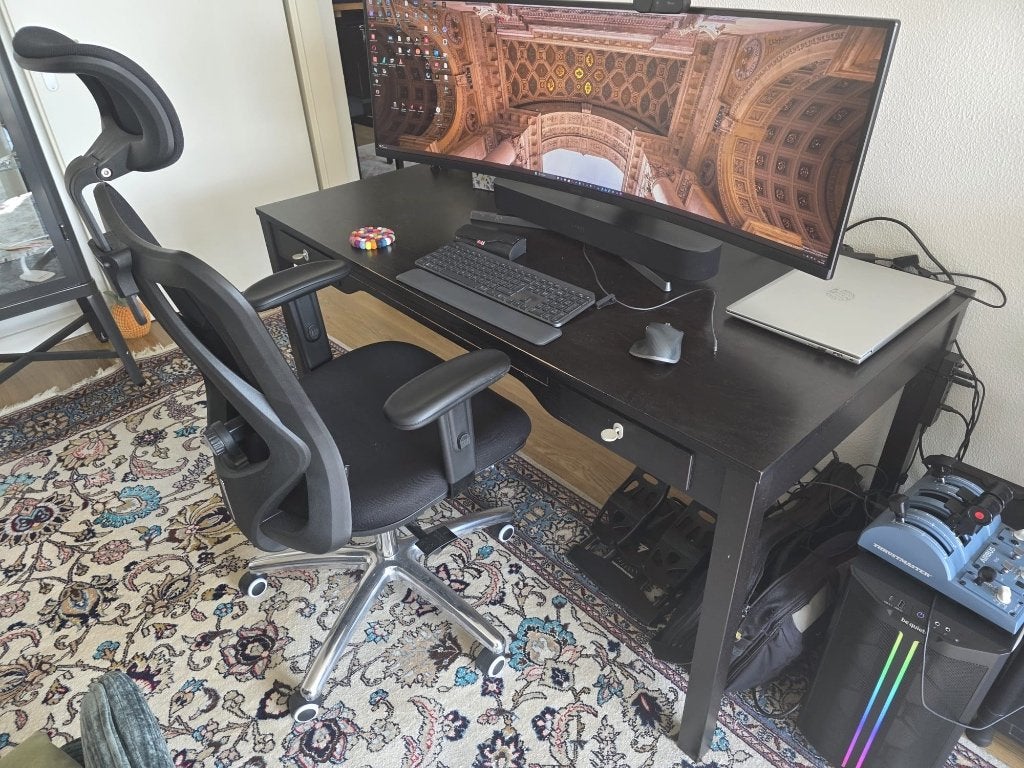 mooi zwart bureau met lades van Ikea, Ophalen, Demontabel, Gebruikt