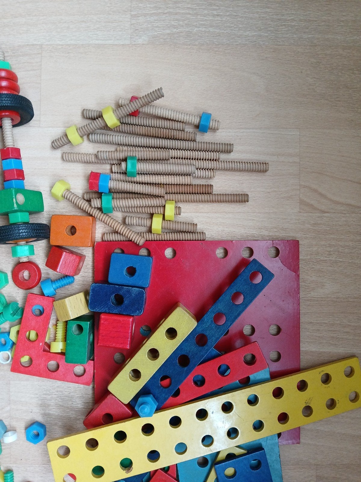 Sio Montage tandwielen, wielen enz., Kinderen en Baby's, Speelgoed | Houten speelgoed, Ophalen of Verzenden, Zo goed als nieuw
