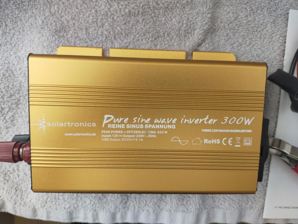 Inverter 300 watt Nieuw. Compleet. Gold., Ophalen of Verzenden, Nieuw