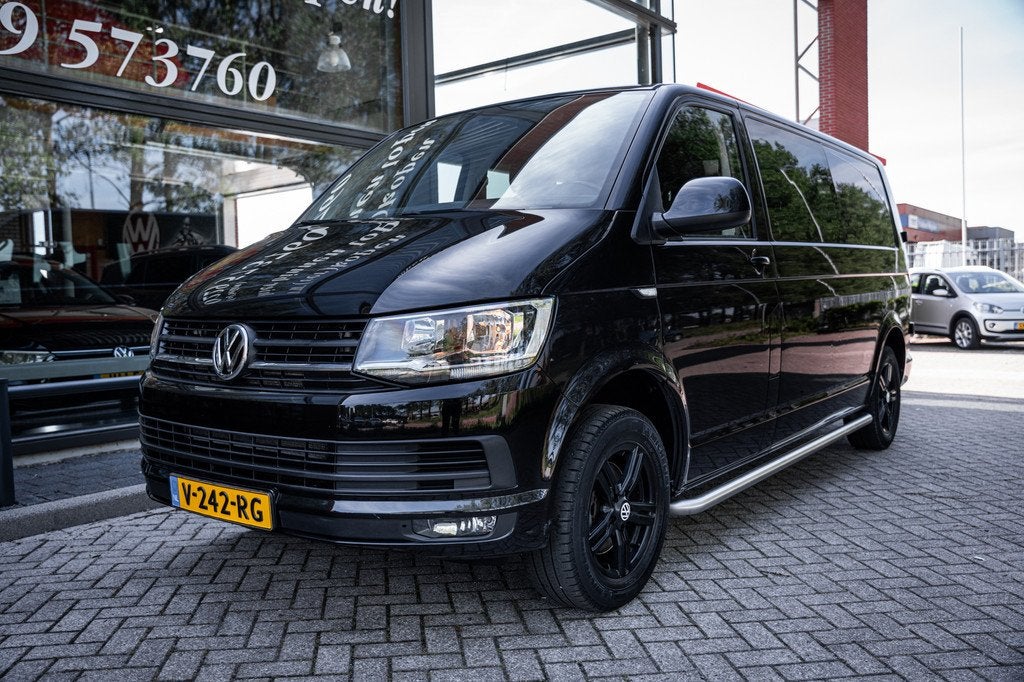 Volkswagen Transporter 2.0 TDI 150pk L2 Dubbel cabine DSG au, Auto's, Gebruikt, 4 cilinders, 150 pk, Volkswagen