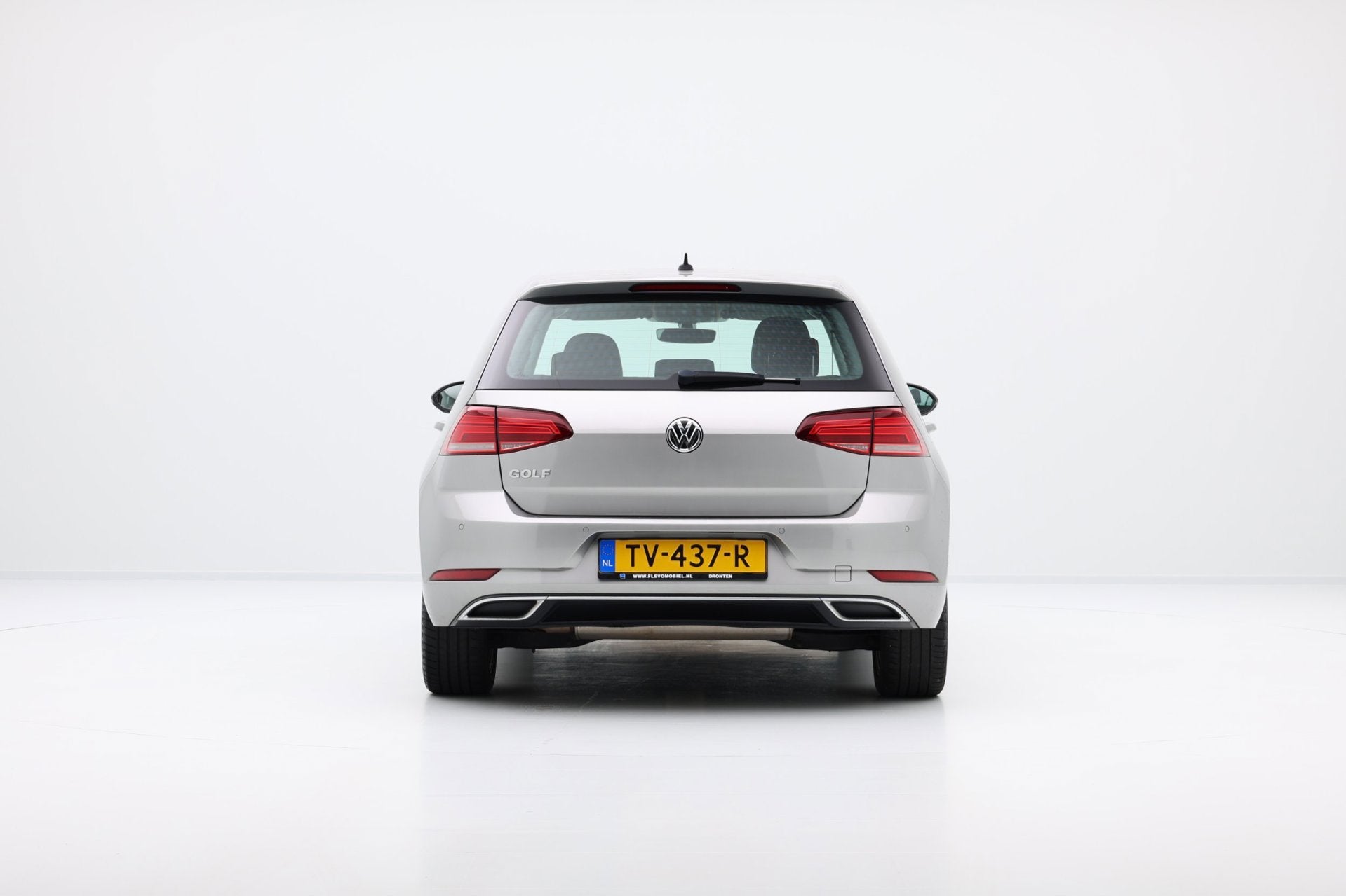 Foto 11 van Volkswagen Golf 1.5 TSI Highline Virtual Displ|CarPlay|LMV|A