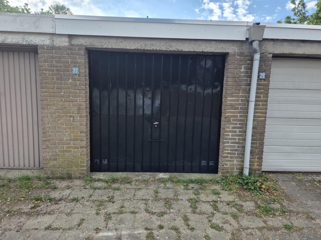 Garagebox te HUUR Nijmegen Lierstraat NIET TE KOOP!!!!, Ophalen of Verzenden