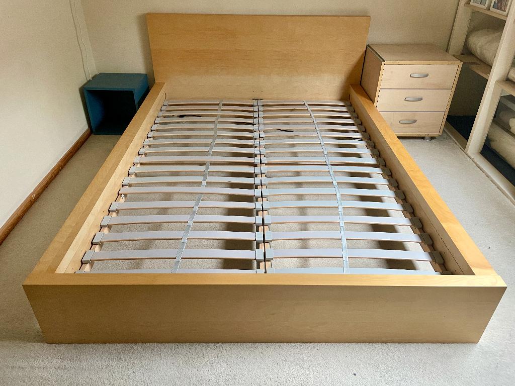 IKEA MALM bed 140x200 (laag) + lattenbodem, Ophalen, Gebruikt, Beige, Tweepersoons