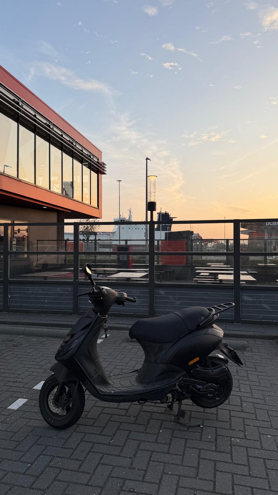 Piaggio Zip 72cc (80cc), Fietsen en Brommers, Scooters | Piaggio, Gebruikt, Zip, Maximaal 45 km/u, Benzine, Ophalen