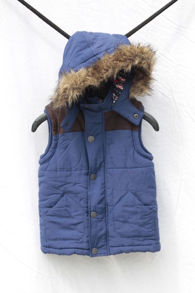 Stoere blauwe bodywarmer.Warm gevoerd.Mt 116.Merk Indigo, Meisje, ., Ophalen of Verzenden, Zo goed als nieuw