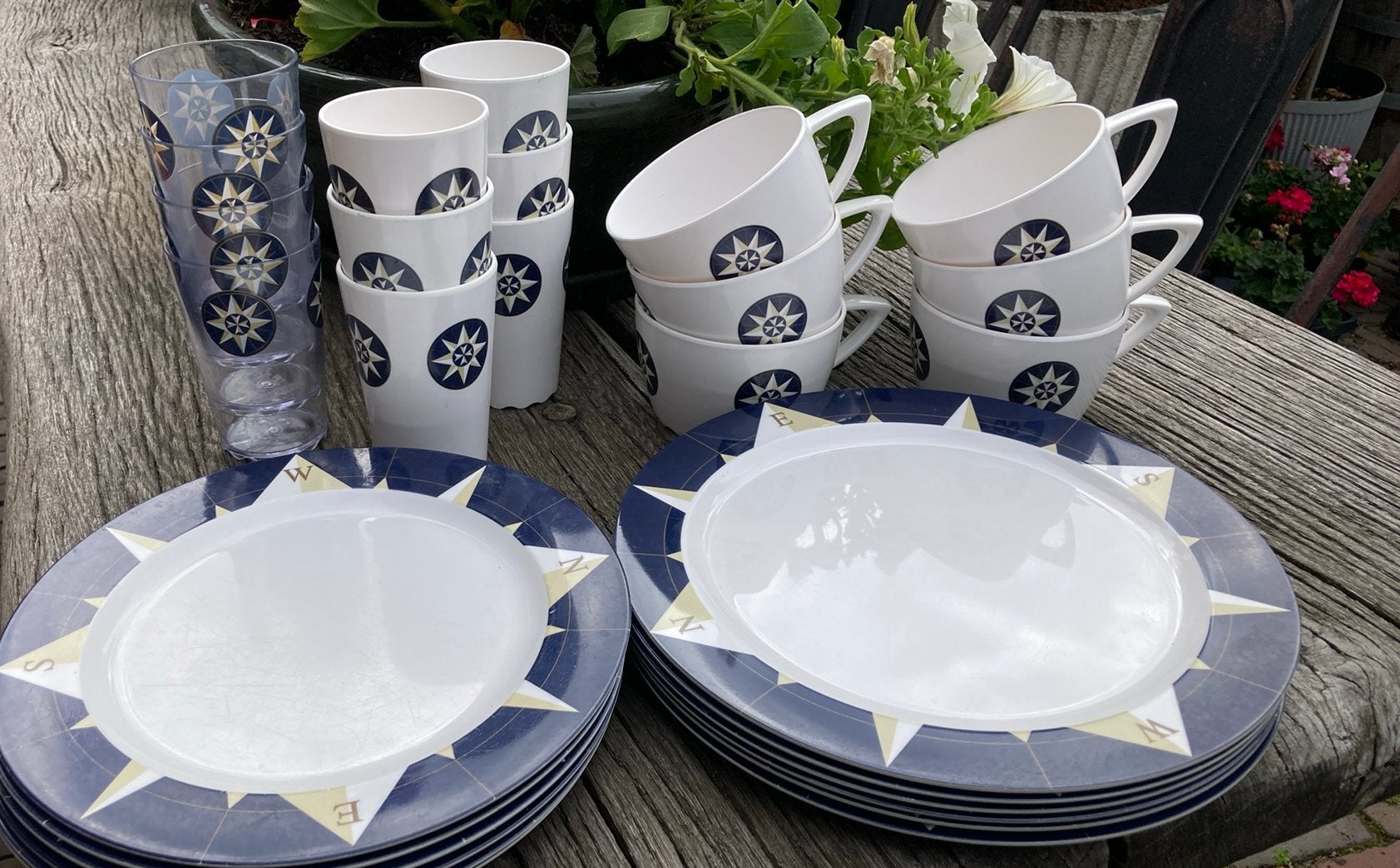 Mepal servies Windroos campingservies 6 persoons Kompas, Ophalen of Verzenden, Gebruikt