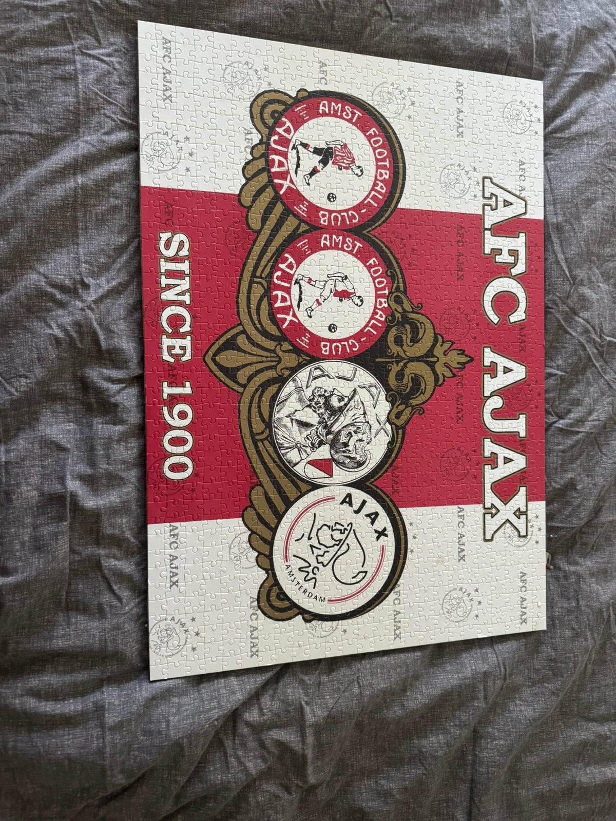 Ajax puzzel vastgeplakt op hout, Hobby en Vrije tijd, Ophalen of Verzenden, Gebruikt, Overige typen