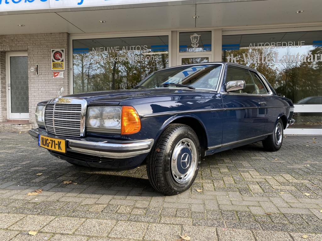 Mercedes-Benz 200-280 (W123) 230 CE COUPE AUTOMAAT 57.686 k., Auto's, Oldtimers, Automaat, Open dak, Beige, Blauw