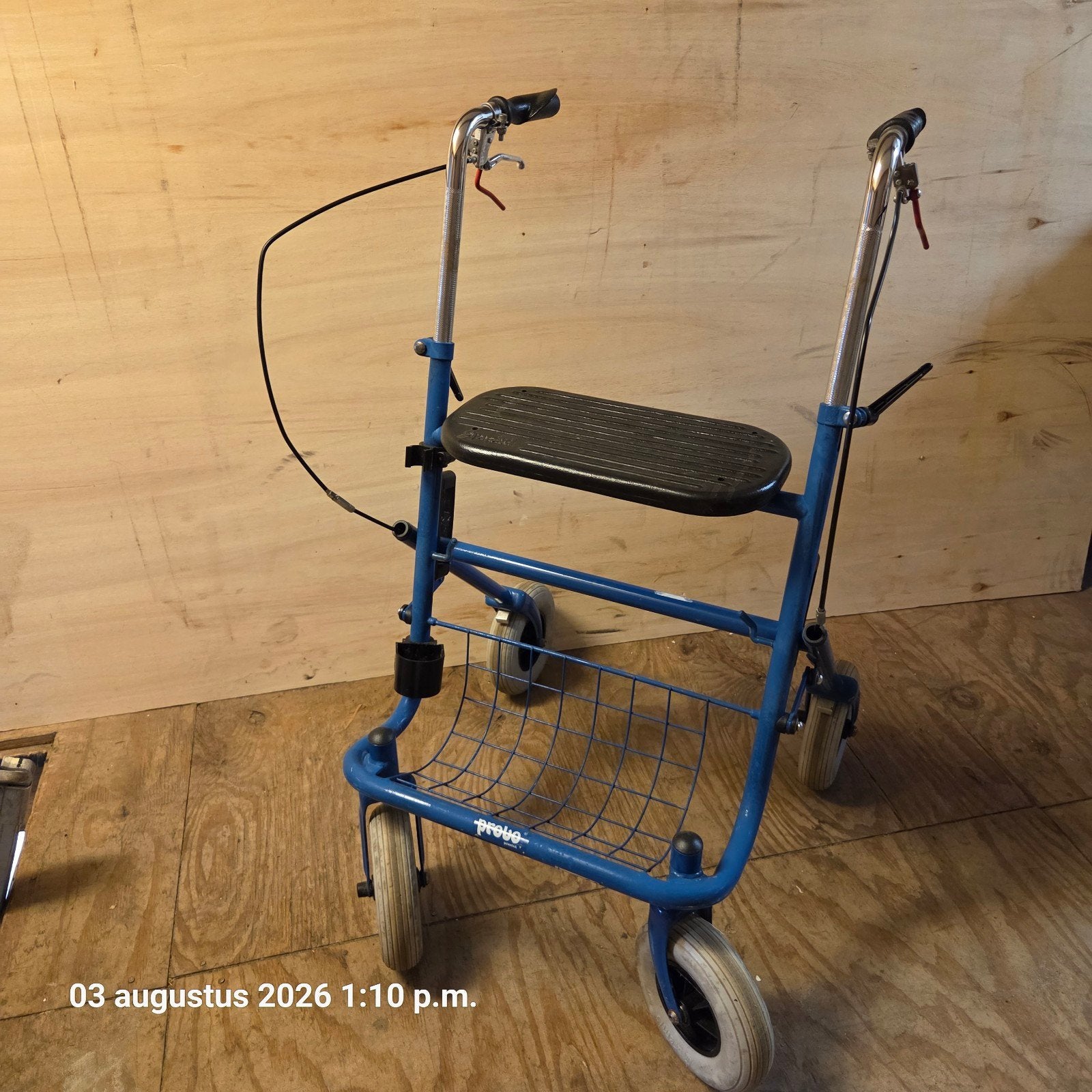 stevige stabiele rollator. (provo premis.) inklapbaar., Ophalen, Opvouwbaar, Gebruikt