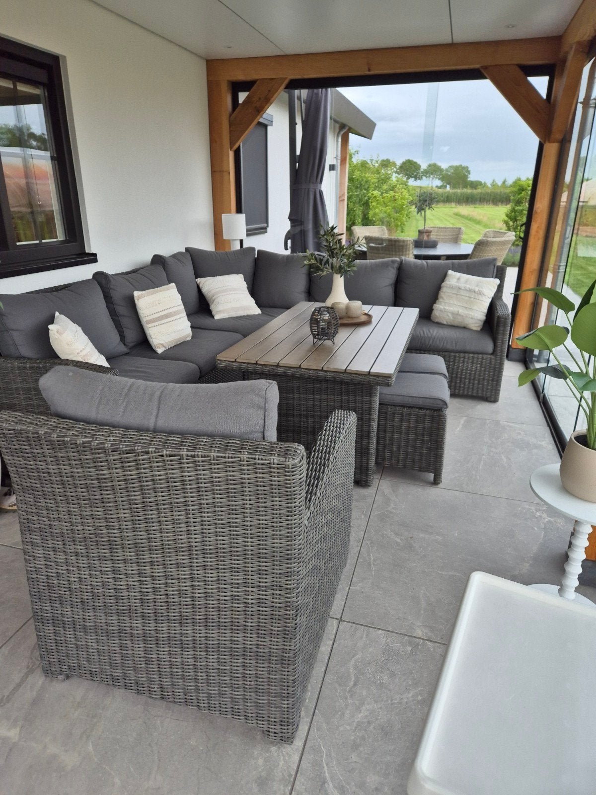 Luxe Wicker Loungeset met Eettafel en Stoel, Ophalen, Bank, Wicker, 8 zitplaatsen
